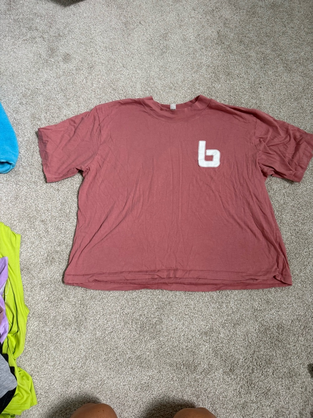 Short Sleeve Crewneck T-Shirt in Dusty Rose